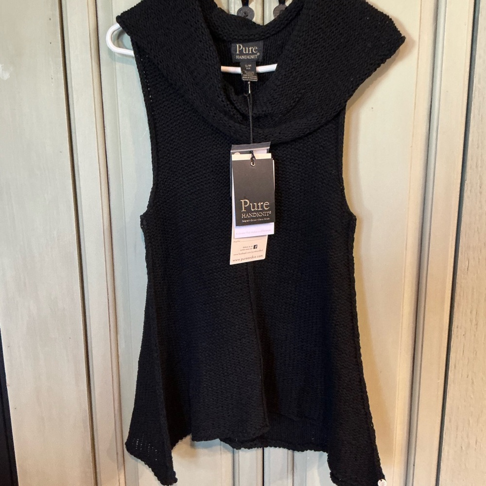 NWT Pure Handknit Black Sleeveless Sweater S/M